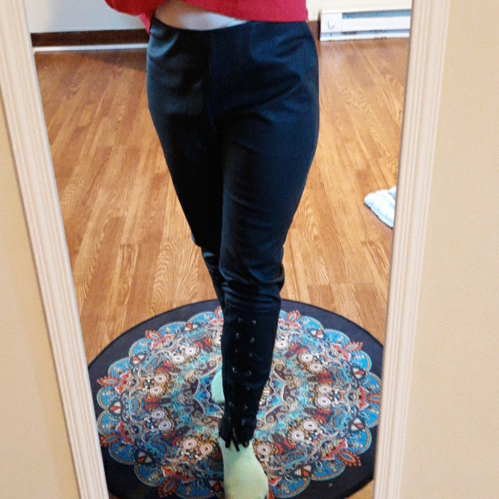Zara black faux leather pants - Picture 2 of 6